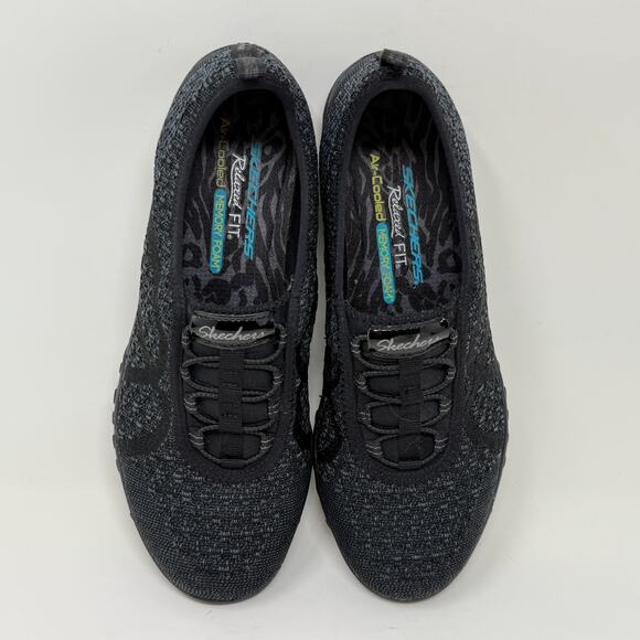 Skechers Breathe Easy Slip Ons Relaxed Fit Womens Sz 7 1/2 Black Sporty - Picture 12 of 16